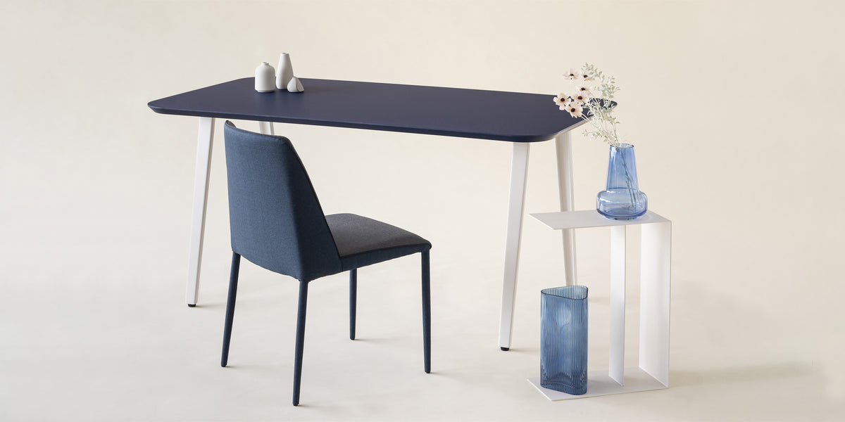 SpeciaFeature_ColorInterior_Bl