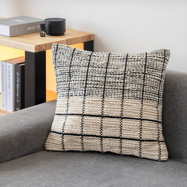 Plaid - Line 格子模様の ハンドメイド クッションカバー – KANADEMONO