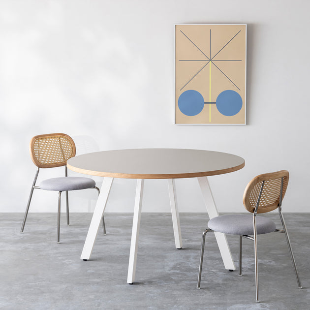 THE CAFE TABLE / リノリウム 全32色 White Steel 4本脚 × ラウンド