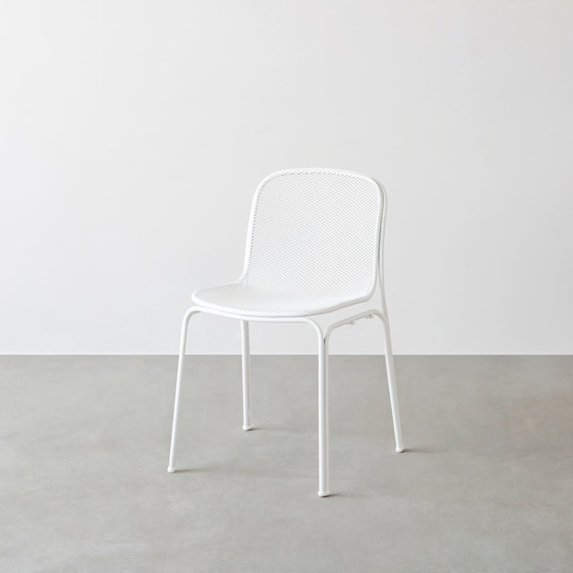 OUTLET】スチールメッシュ アウトドア チェア White – KANADEMONO