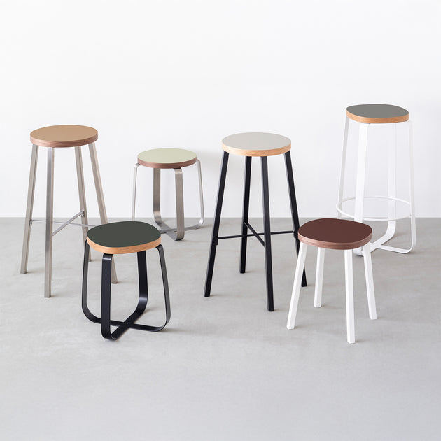 THE STOOL / リノリウム 全32色 × Black Steel Standard – KANADEMONO THE STOOL / リノリウム 全32色 × Black Steel Standard – KANADEMONO