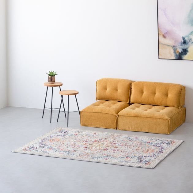 Floral Vines Tribal Rug 120×170 – KANADEMONO