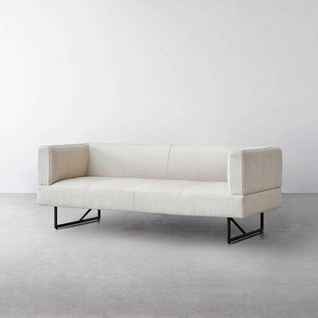 ボックスデザイン スチール脚 ソファ 3 seater – KANADEMONO