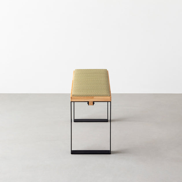 ⭕️tammyです。クラシックスタイル ベルベット ロングベンチ THE TATAMI BENCH / ラバーウッド ナチュラル × Black Steel