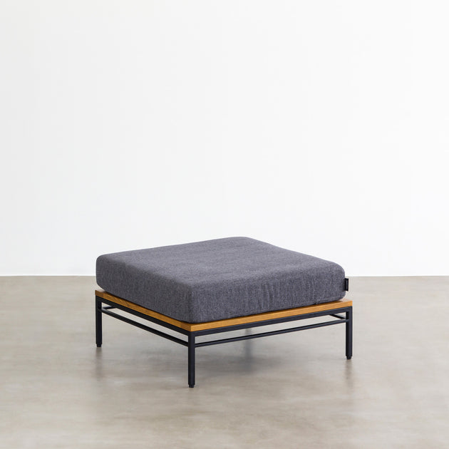 Karlasofa_OakSteelFabricOttoma