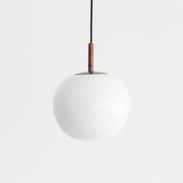 MilkywhiteBallPendantLight_03_