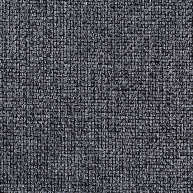 ブラックのファブリックにオーク無垢材を組み合わせたシンプルナチュラルな2人掛けロータイプソファ（生地）