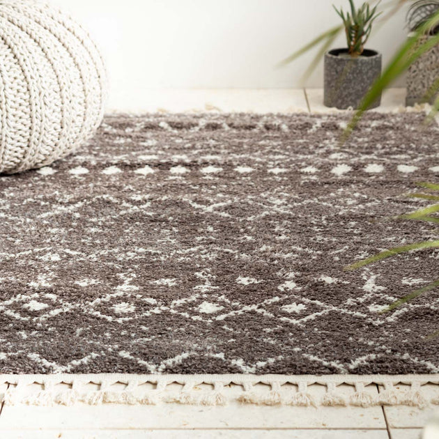 Contemporary Nomad Rug 120×180 – KANADEMONO