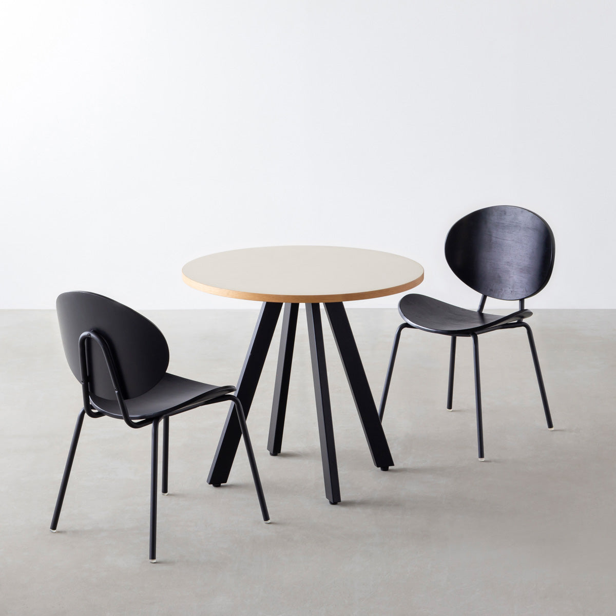 KANADEMONO TOKYO | <br/>CAFE TABLE