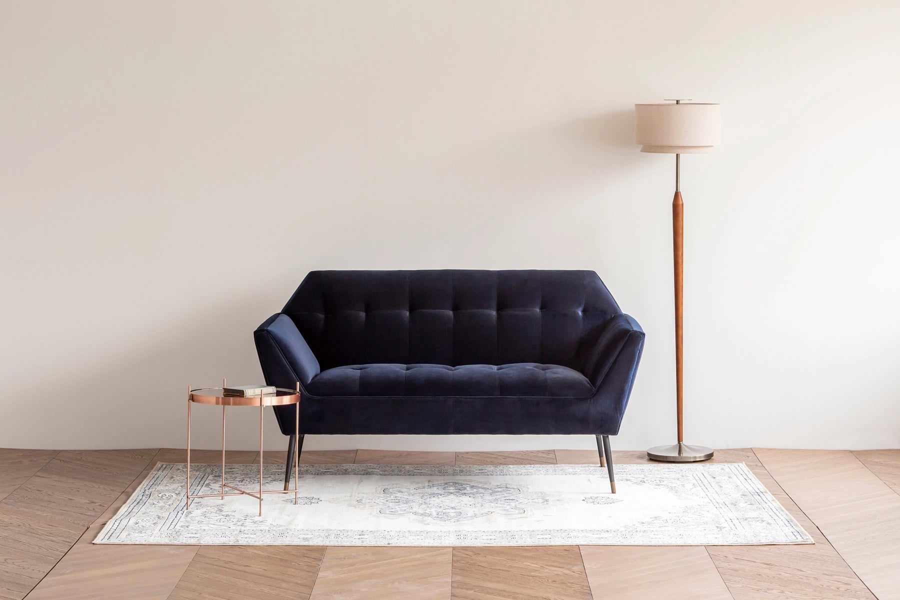 VelvetFabricSofaLoungeChairBla VelvetFabricSofaLoungeChairBla