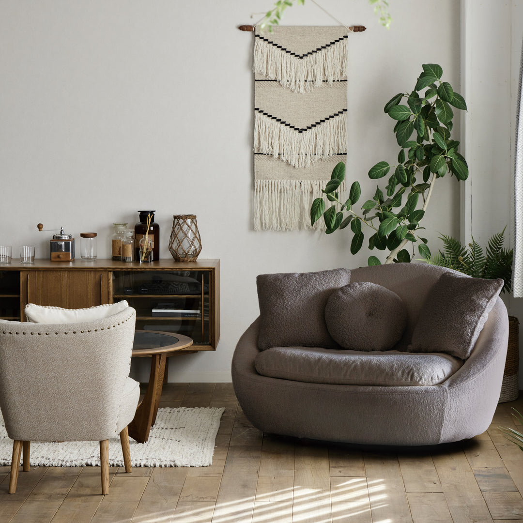 優雅な クッション付き ソファ 1.5 seater – KANADEMONO