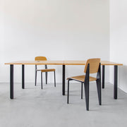 かなでもののナチュラルテイストなラバーウッドとマットブラック鉄脚を組み合わせたシンプルモダンな大型テーブルと椅子8
