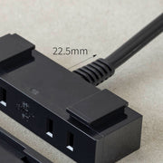 テーブル天板に取り付けられるコンセント