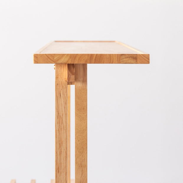 KOTAのSUNOKO BEDをカスタマイズするAdd-onシリーズのナチュラルカラーの木製ロングテーブル（側面）