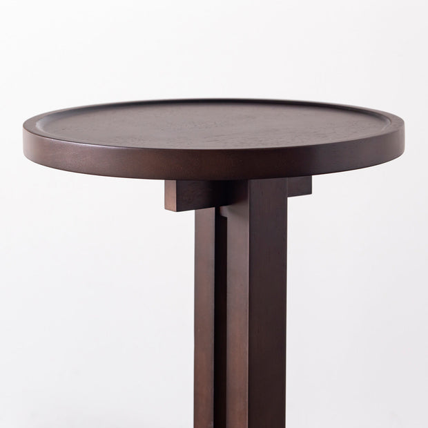 KOTAのSUNOKO BEDをカスタマイズするAdd-onシリーズのブラックブラウンカラーの木製サークルテーブル（側面）