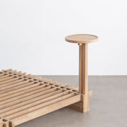 KOTAのSUNOKO BEDをカスタマイズするAdd-onシリーズのアッシュグレーカラーの木製サークルテーブル