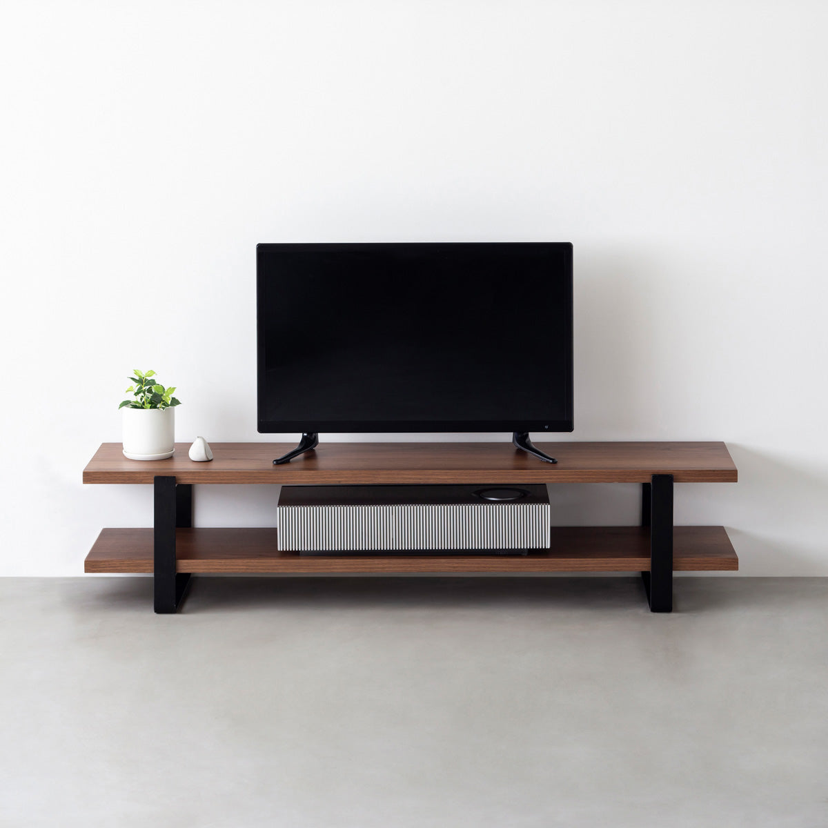 THE TV BOARD / LOW TABLE ウォルナット × Black Steel – KANADEMONO