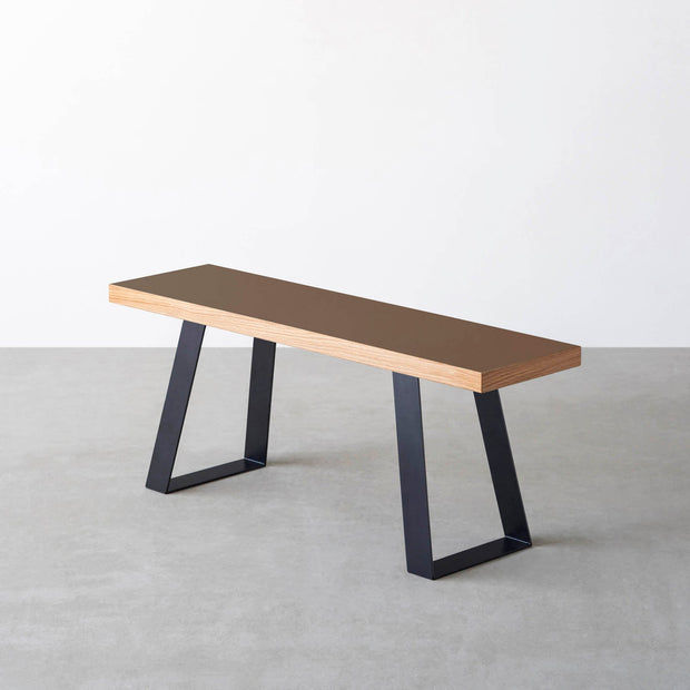 Kanademonoのリノリウムのベンチ