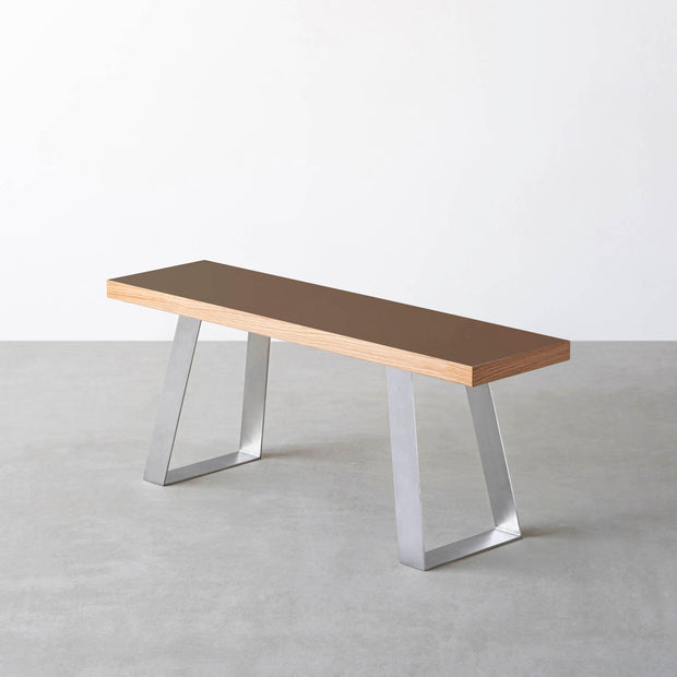 Kanademonoのリノリウムのベンチ