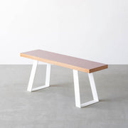 Kanademonoのリノリウムのベンチ