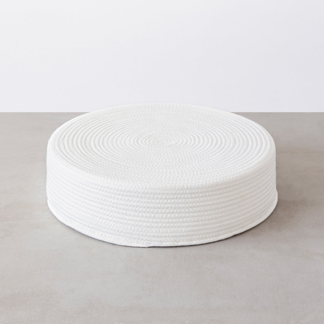 インテリアブランド、カナデモノ kanademonoのコットンプフLサイズ未使用 Cotton - Rope やさしい手触りの コットンプフ – KANADEMONO