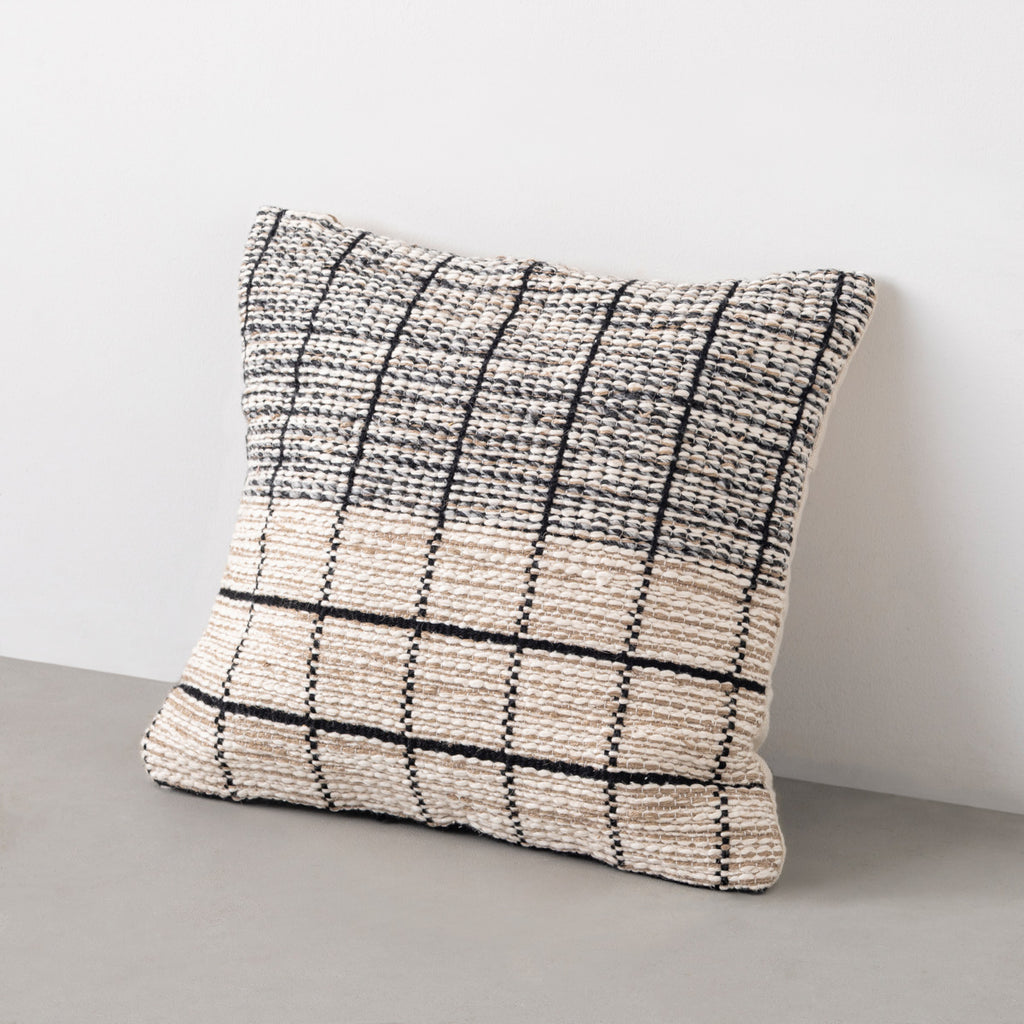 Plaid - Line 格子模様の ハンドメイド クッションカバー – KANADEMONO