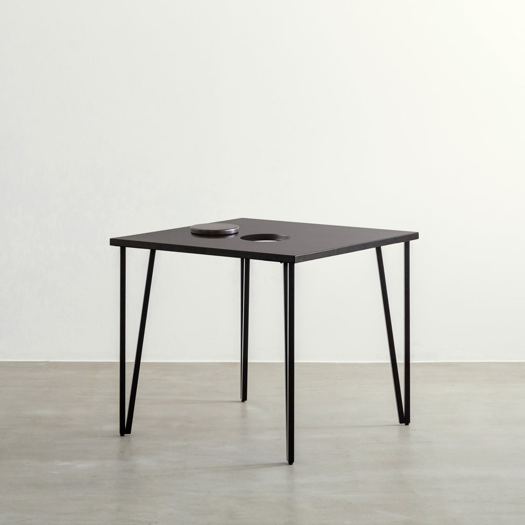 THE CAFE TABLE / ラバーウッド Black Steel トライアングル Straight