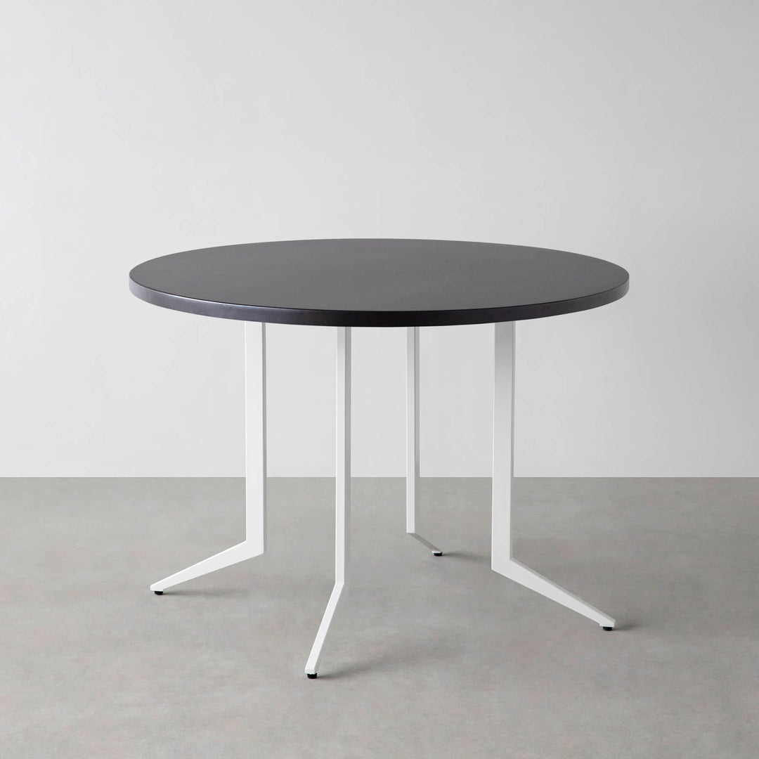 THE CAFE TABLE / ラバーウッド White Steel 4本脚 × ラウンド φ81