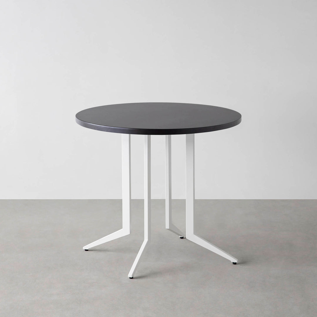 THE CAFE TABLE / ラバーウッド White Steel 4本脚 × ラウンド φ61