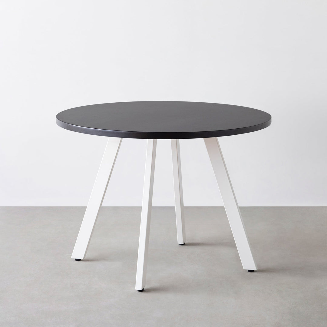 はなはな様　テーブル脚1コ はなはな様 テーブル脚1コ KANADEMONOから、新生活にぴったりなTHE