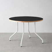 THE CAFE TABLE / リノリウム 全24色　White Steel 4本脚 × ラウンド φ81 - 100