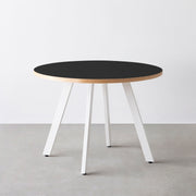 THE CAFE TABLE / リノリウム 全24色　White Steel 4本脚 × ラウンド φ81 - 100