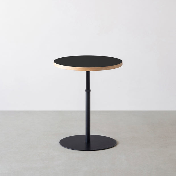 THE CAFE TABLE / リノリウム 全24色　Black Steel 1本脚 × ラウンド φ50 - 60