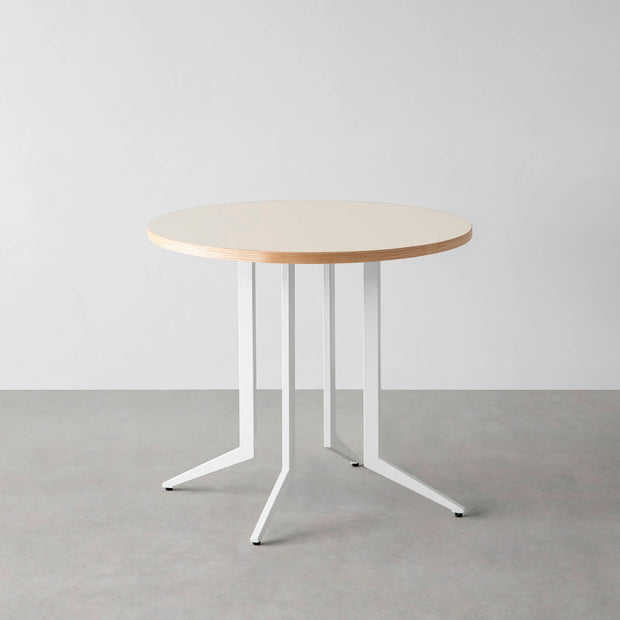 THE CAFE TABLE / リノリウム 全24色　White Steel 4本脚 × ラウンド φ61 - 80