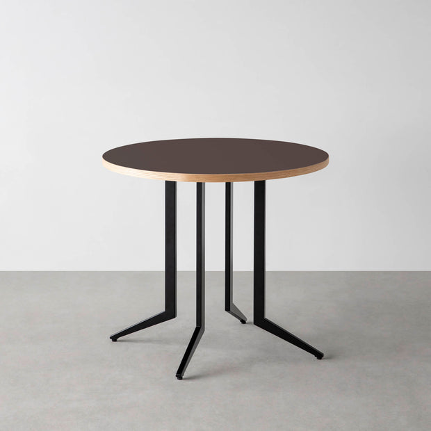 THE CAFE TABLE / リノリウム 全24色　Black Steel 4本脚 × ラウンド φ61 - 80