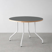 THE CAFE TABLE / リノリウム 全24色　White Steel 4本脚 × ラウンド φ81 - 100