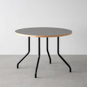 THE CAFE TABLE / リノリウム 全24色　Black Steel 4本脚 × ラウンド φ81 - 100