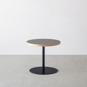 THE CAFE TABLE / リノリウム 全24色　Black Steel 1本脚 × ラウンド φ50 - 60