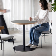 THE CAFE TABLE / リノリウム 全24色　Black Steel 1本脚 × ラウンド φ61 - 70
