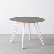 THE CAFE TABLE / リノリウム 全24色　White Steel 4本脚 × ラウンド φ81 - 100
