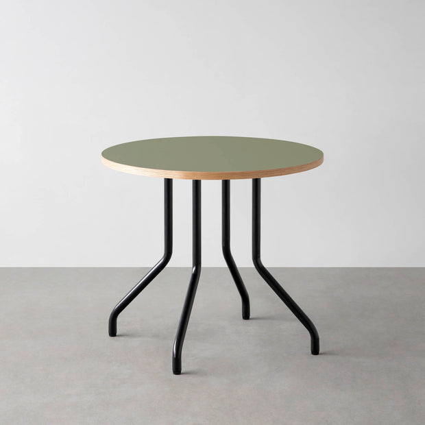 THE CAFE TABLE / リノリウム 全24色　Black Steel 4本脚 × ラウンド φ61 - 80