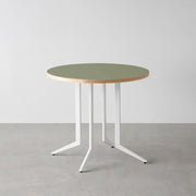 THE CAFE TABLE / リノリウム 全24色　White Steel 4本脚 × ラウンド φ61 - 80