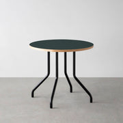 THE CAFE TABLE / リノリウム 全24色　Black Steel 4本脚 × ラウンド φ61 - 80