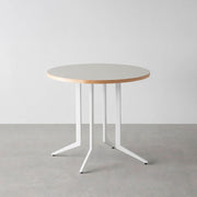 THE CAFE TABLE / リノリウム 全24色　White Steel 4本脚 × ラウンド φ61 - 80
