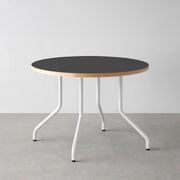 THE CAFE TABLE / リノリウム 全24色　White Steel 4本脚 × ラウンド φ81 - 100