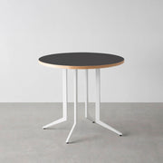 THE CAFE TABLE / リノリウム 全24色　White Steel 4本脚 × ラウンド φ61 - 80