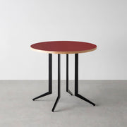 THE CAFE TABLE / リノリウム 全24色　Black Steel 4本脚 × ラウンド φ61 - 80
