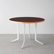 THE CAFE TABLE / リノリウム 全24色　White Steel 4本脚 × ラウンド φ81 - 100