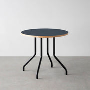 THE CAFE TABLE / リノリウム 全24色　Black Steel 4本脚 × ラウンド φ61 - 80