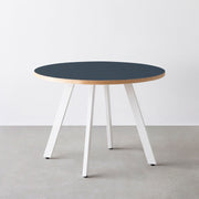 THE CAFE TABLE / リノリウム 全24色　White Steel 4本脚 × ラウンド φ81 - 100